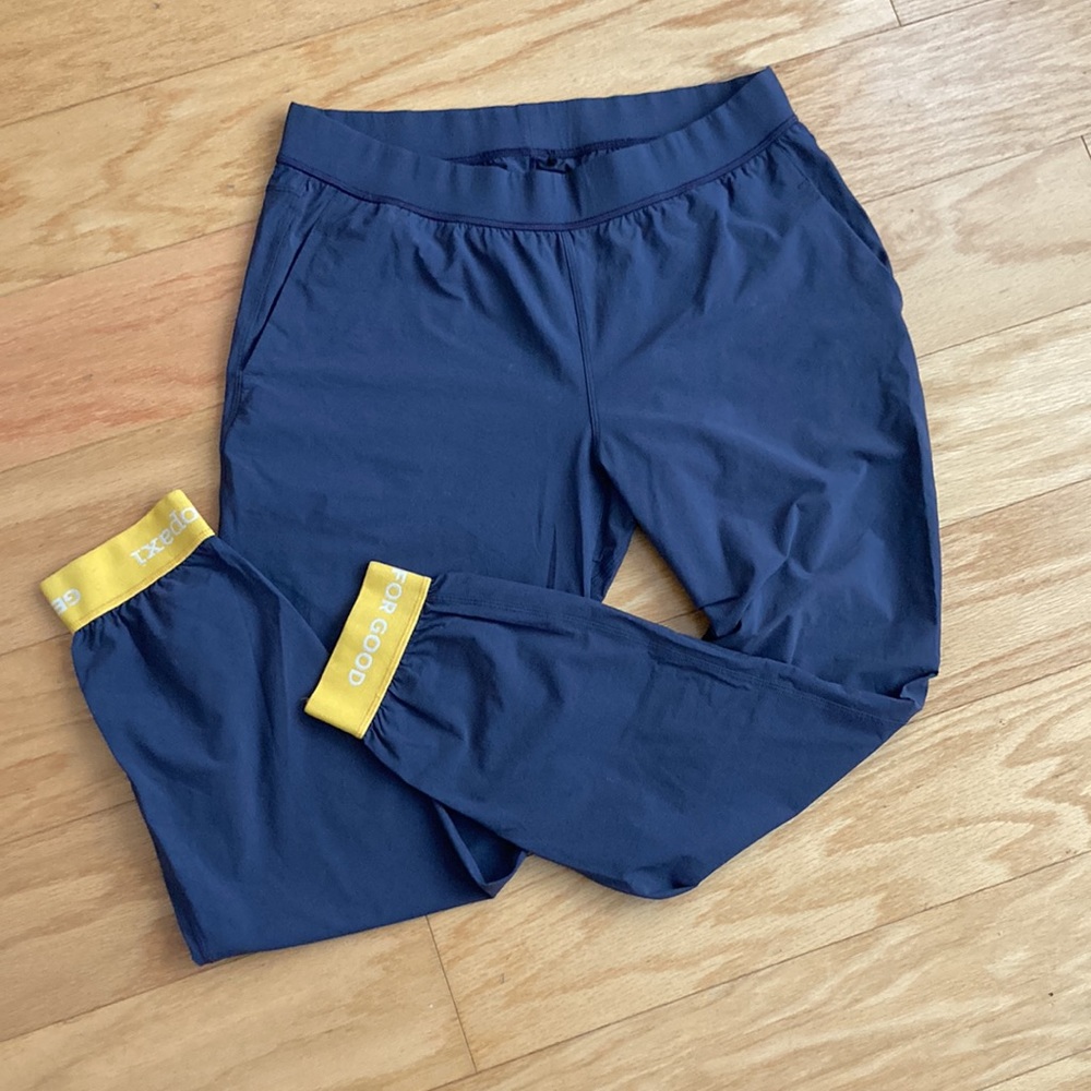 Cotopaxi Ara Jogger M — Graphite